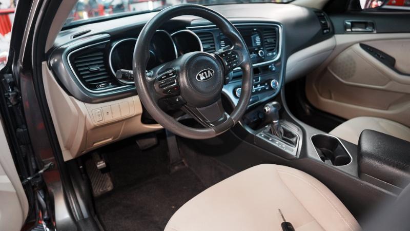Kia Optima LX 2015