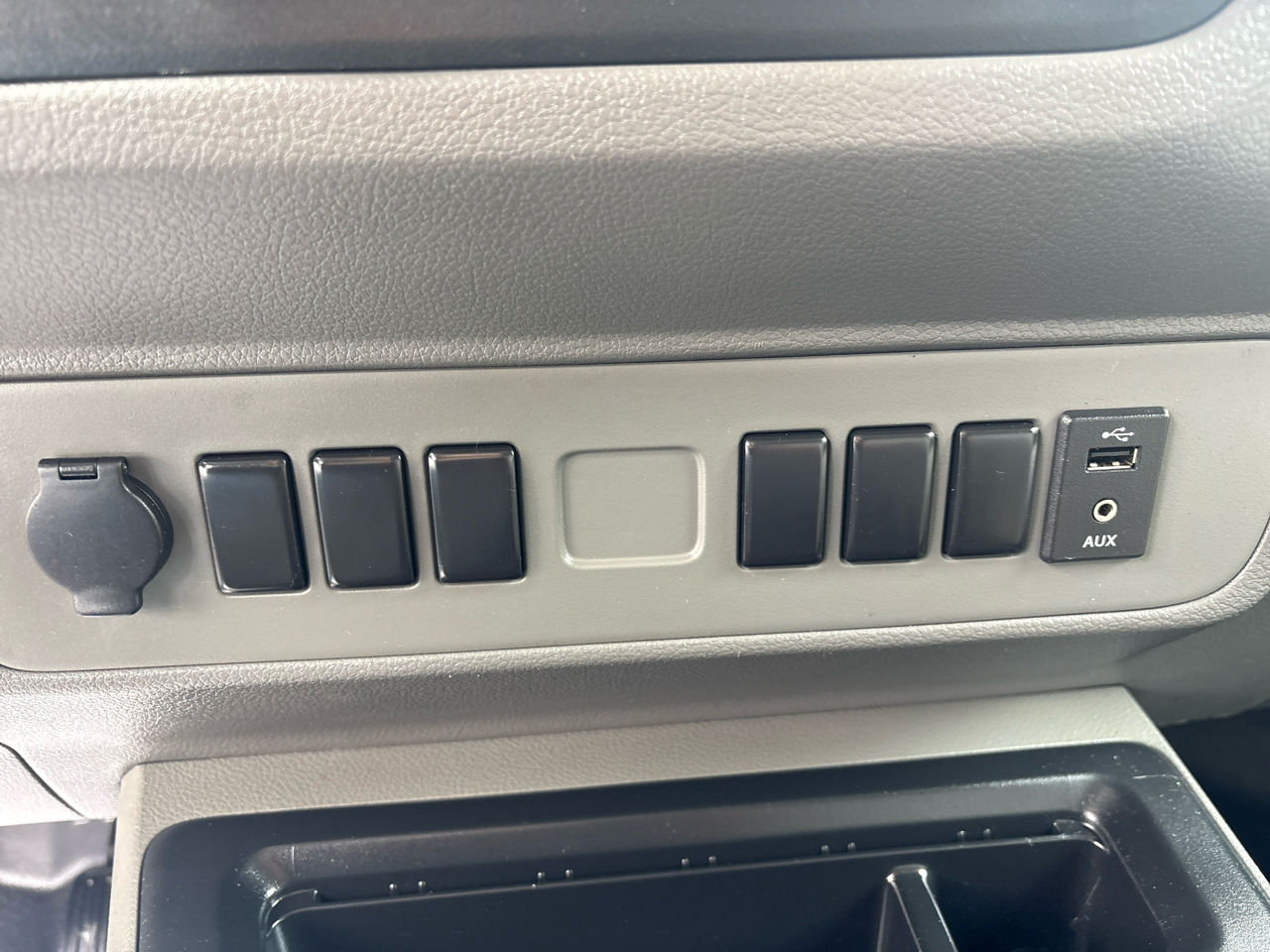 Nissan NV Cargo 1500 S 2019 Nissan NV Cargo 1500 S 2019