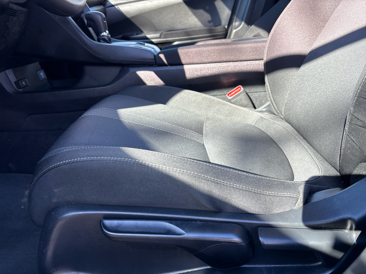 Honda Civic LX Honda Sensing Sedan CVT 2021