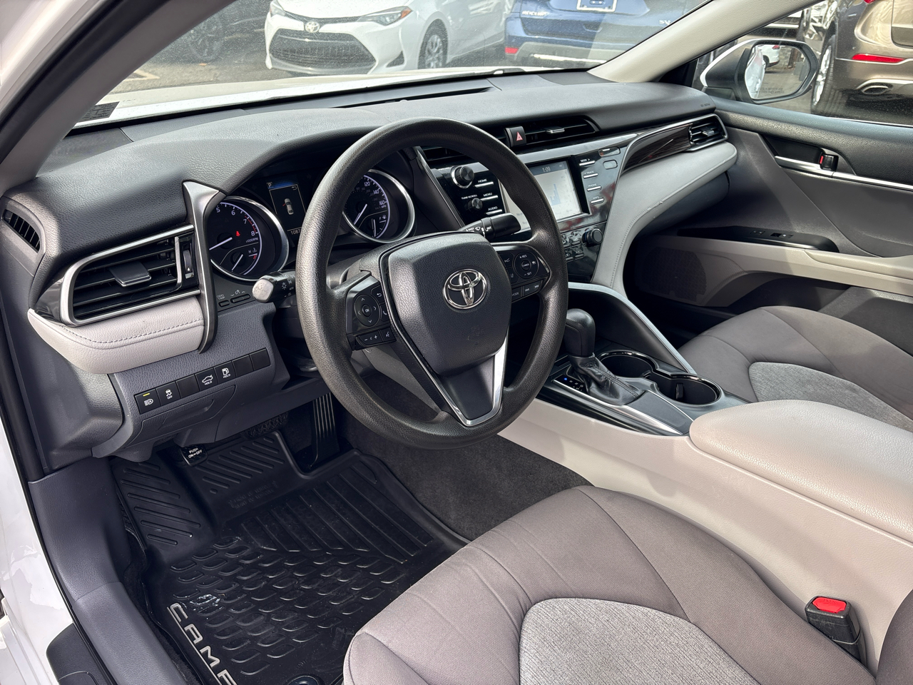 Toyota Camry XLE 2019