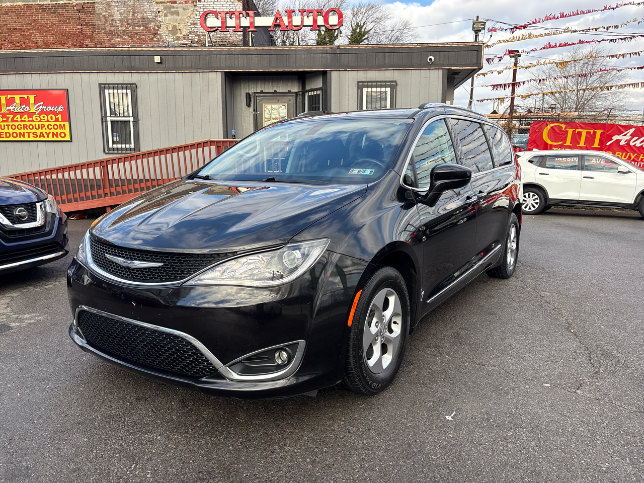Chrysler Pacifica Touring-L Plus 2017