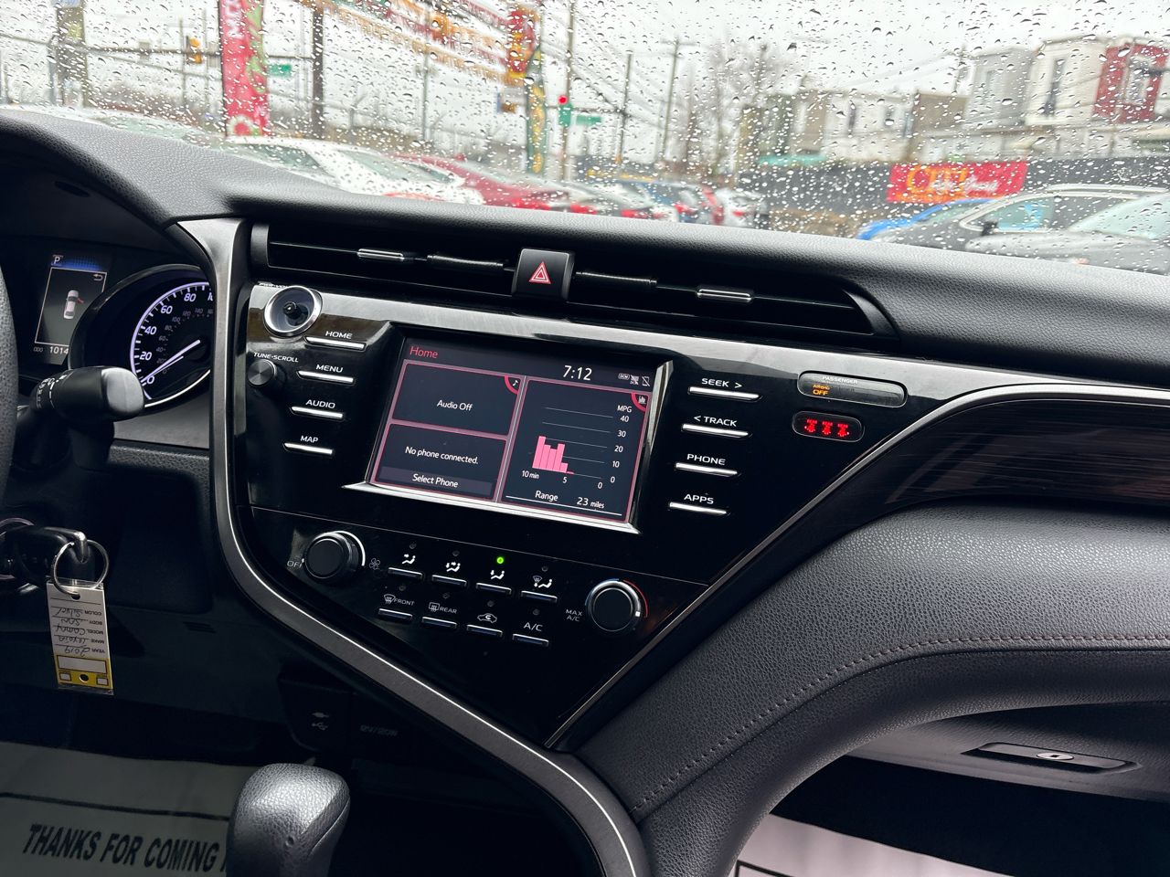 Toyota Camry XLE 2019