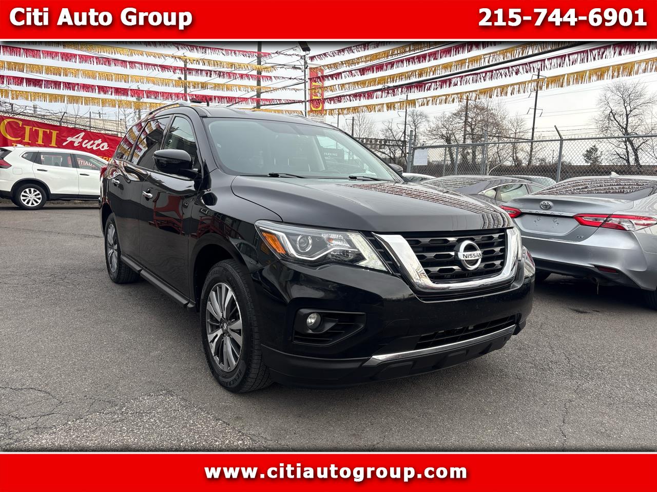2020 Nissan Pathfinder SV