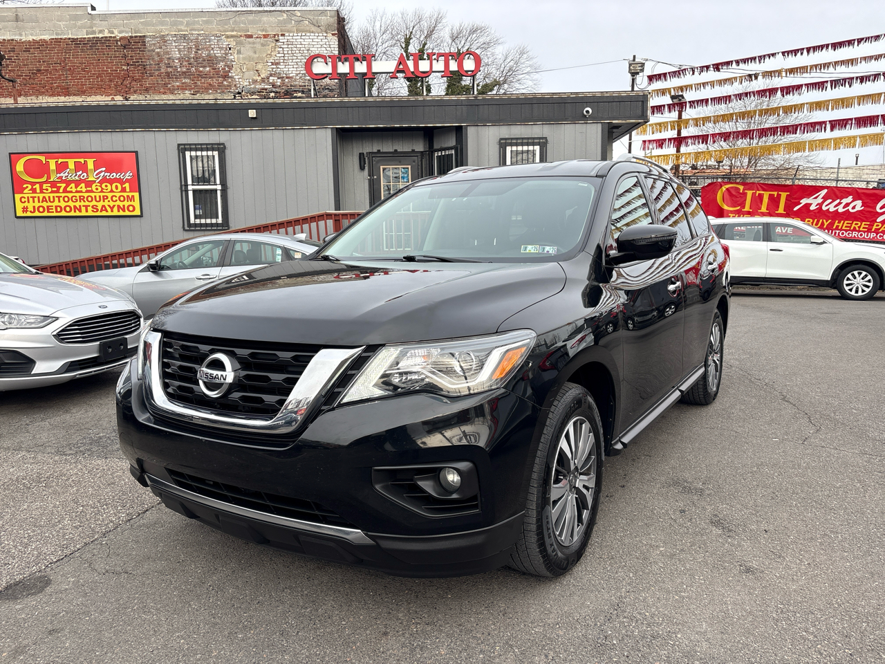 Nissan Pathfinder SV 4WD 2020