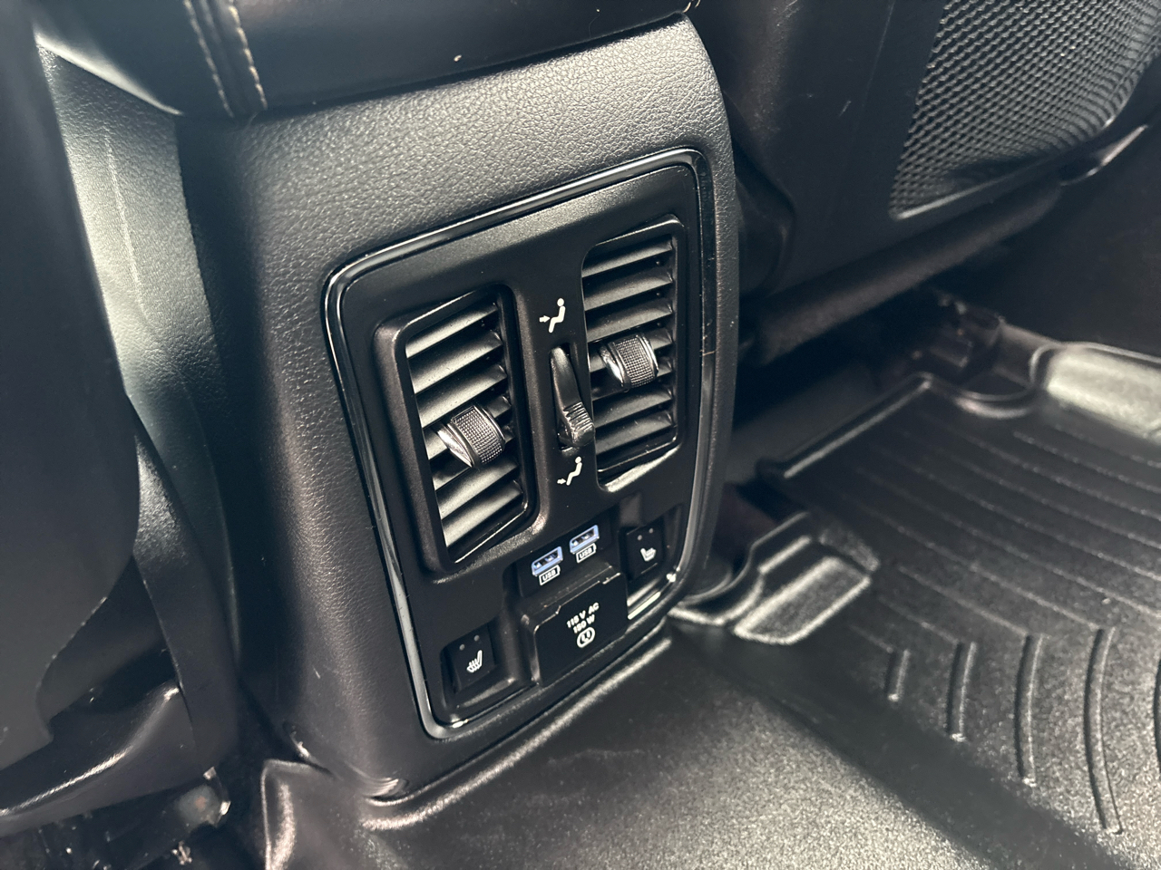 Jeep Grand Cherokee Limited 4WD 2017