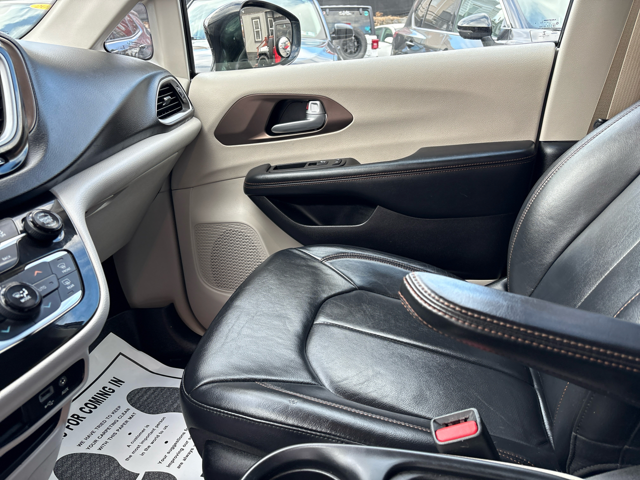 Chrysler Pacifica Touring-L 2017