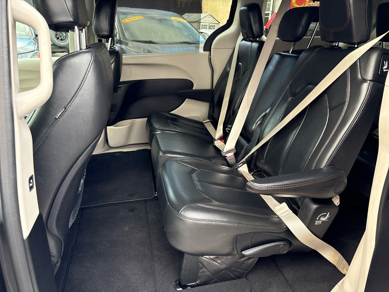 Chrysler Pacifica Touring-L 2017