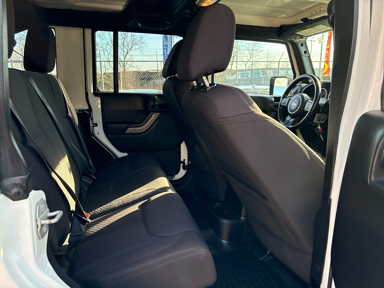 Jeep Wrangler Unlimited Sport 4WD 2014