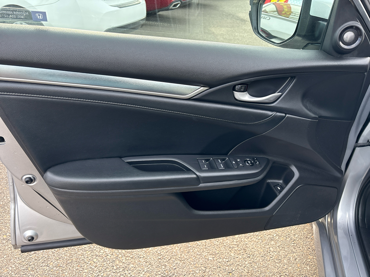 Honda Civic Touring Sedan CVT 2017