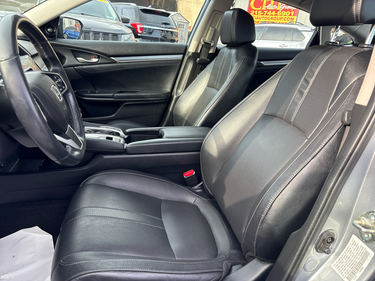 Honda Civic Touring Sedan CVT 2017