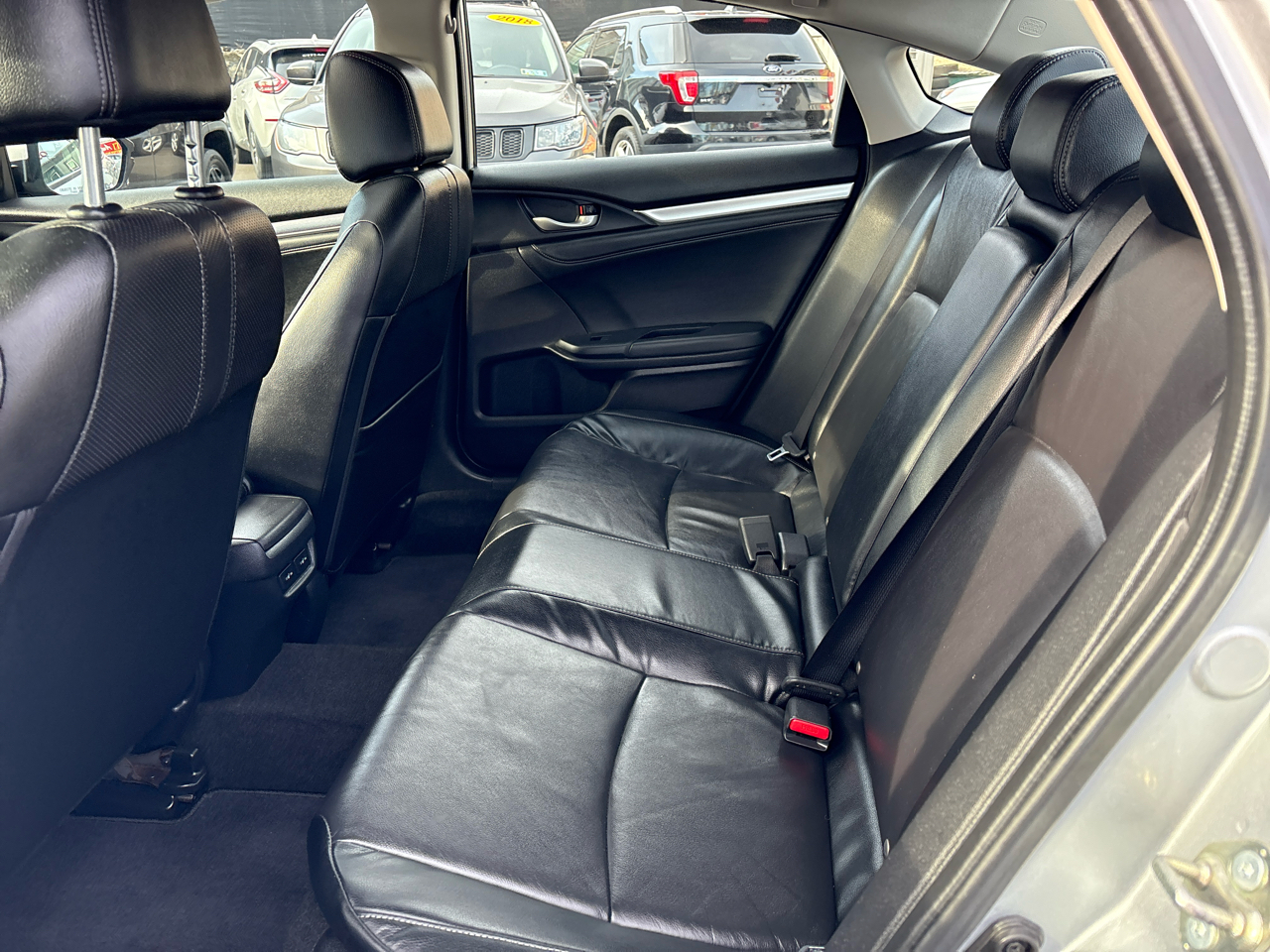 Honda Civic Touring Sedan CVT 2017