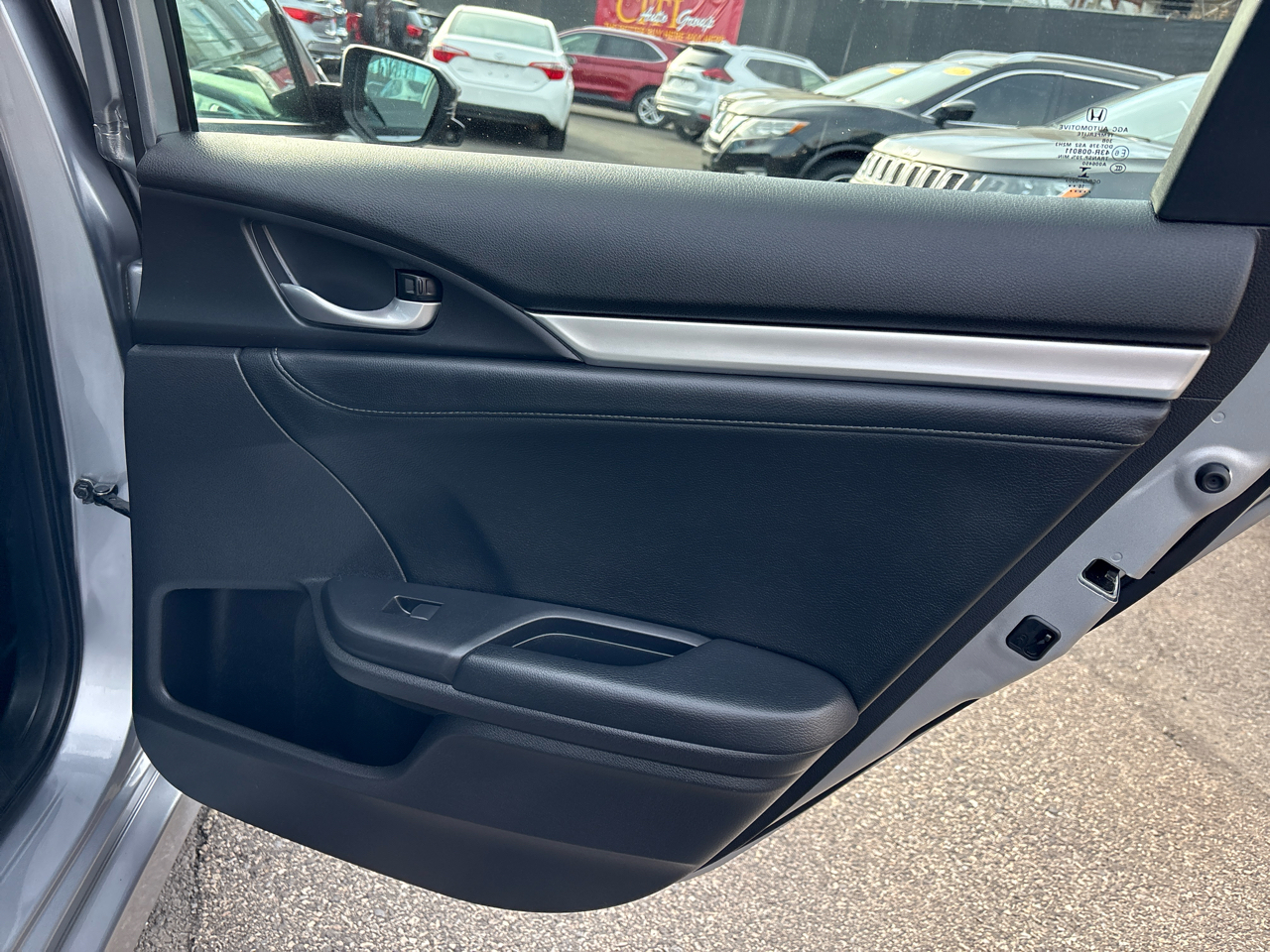 Honda Civic Touring Sedan CVT 2017