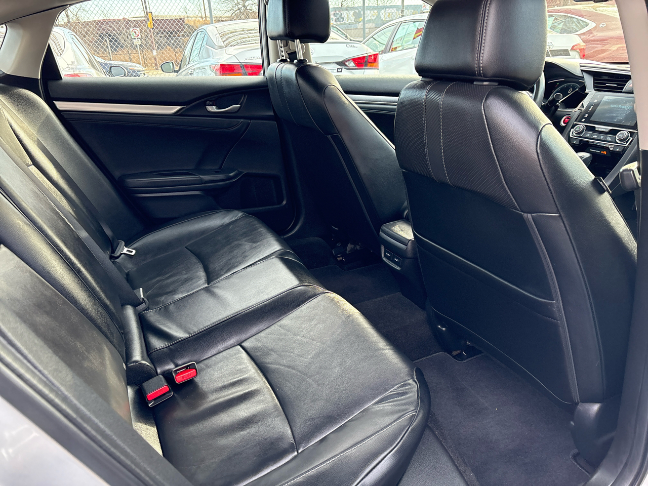 Honda Civic Touring Sedan CVT 2017