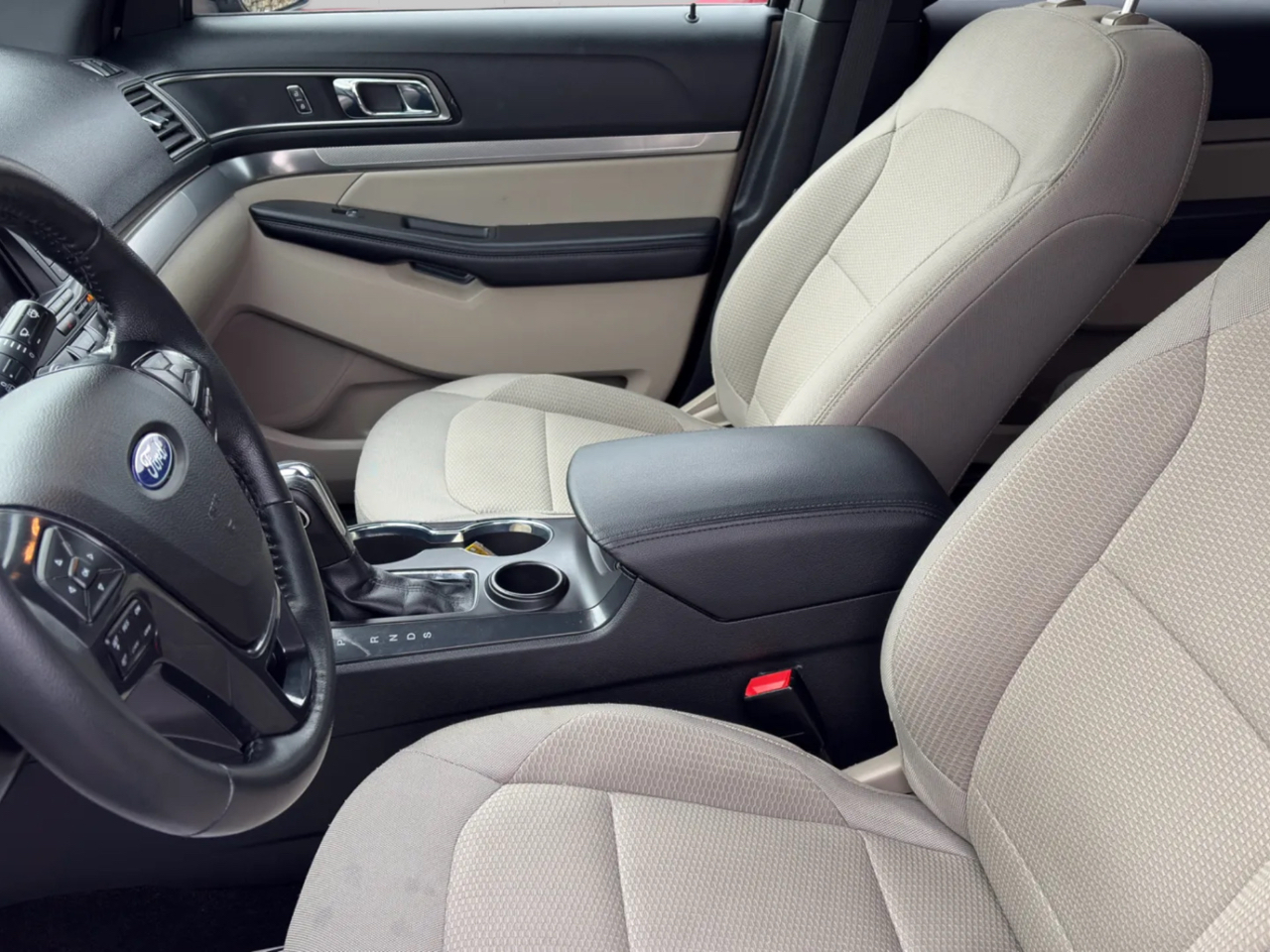 Ford Explorer XLT FWD 2018