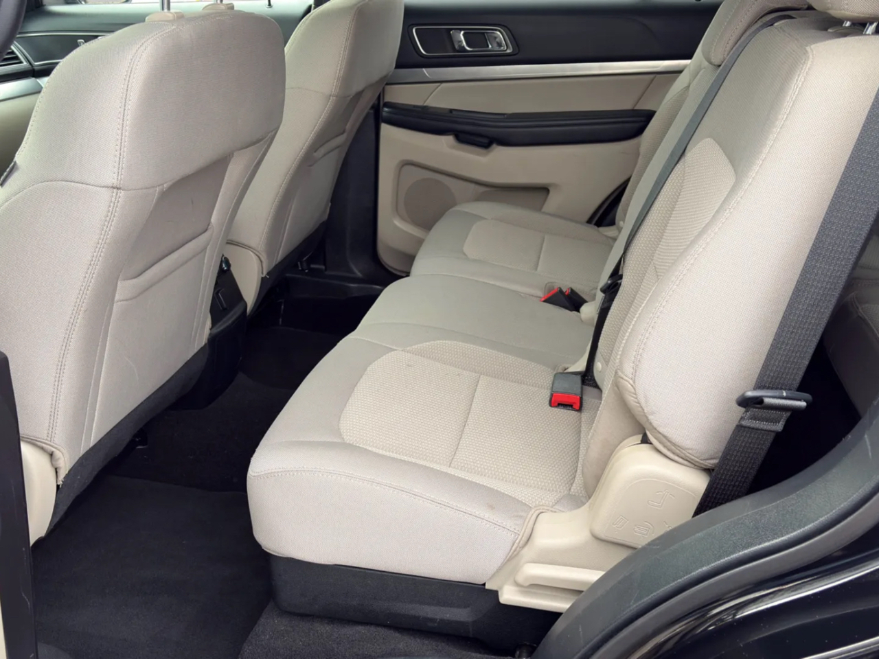 Ford Explorer XLT FWD 2018