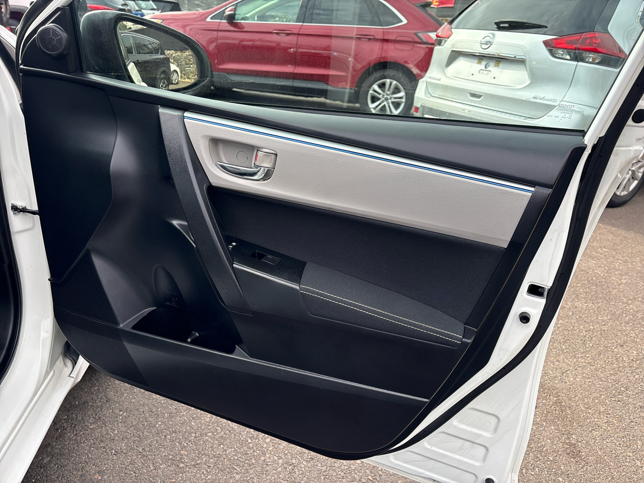 Toyota Corolla S Premium CVT 2014