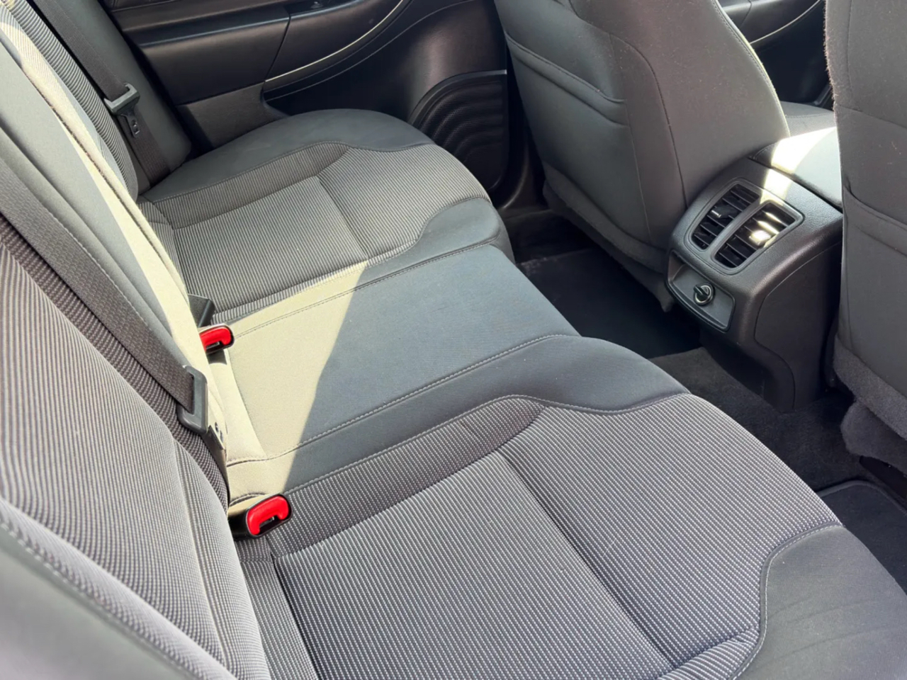 Ford Taurus SEL FWD 2016