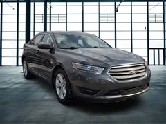 2016 Ford Taurus 