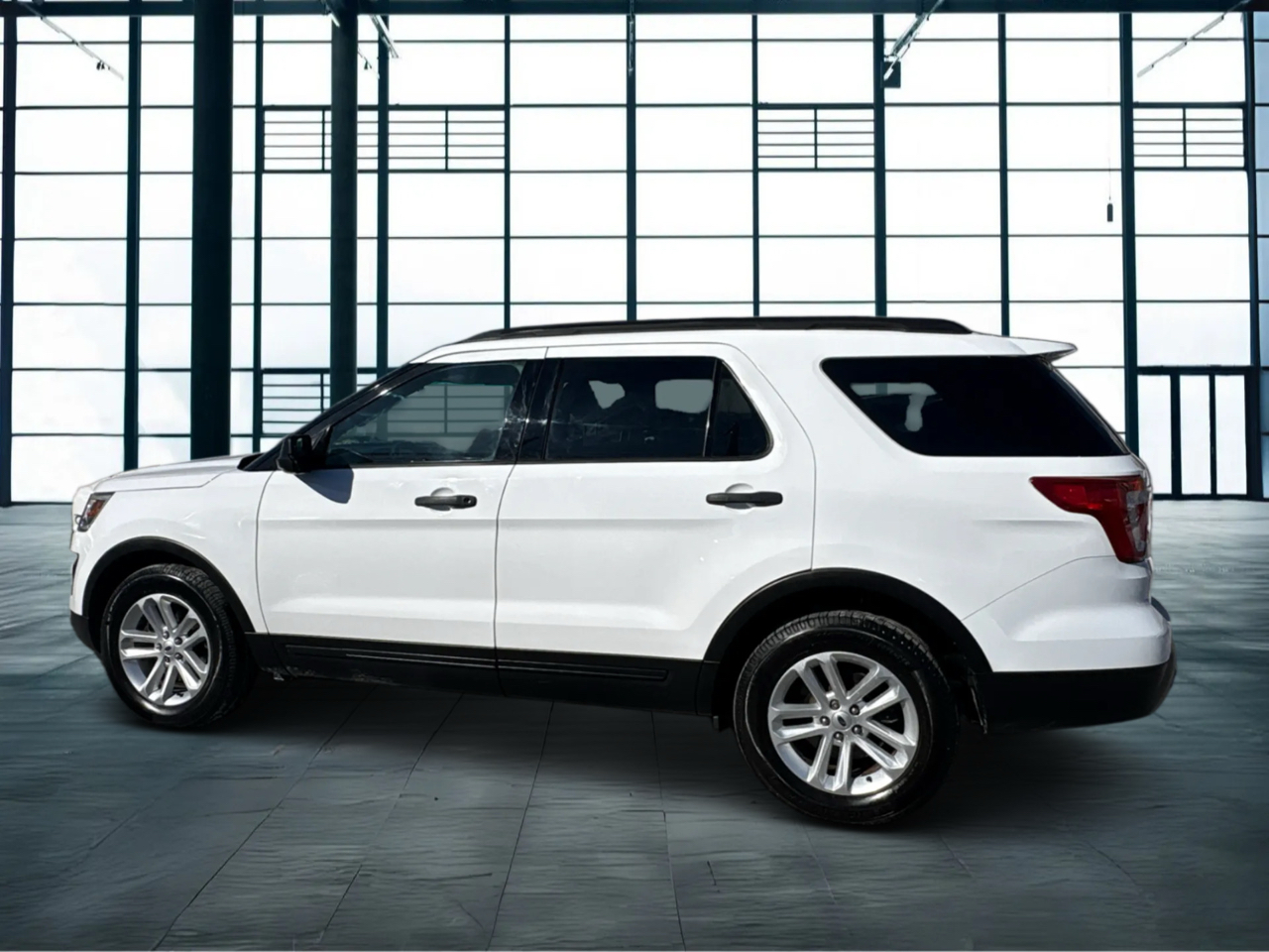 Ford Explorer Base FWD 2017