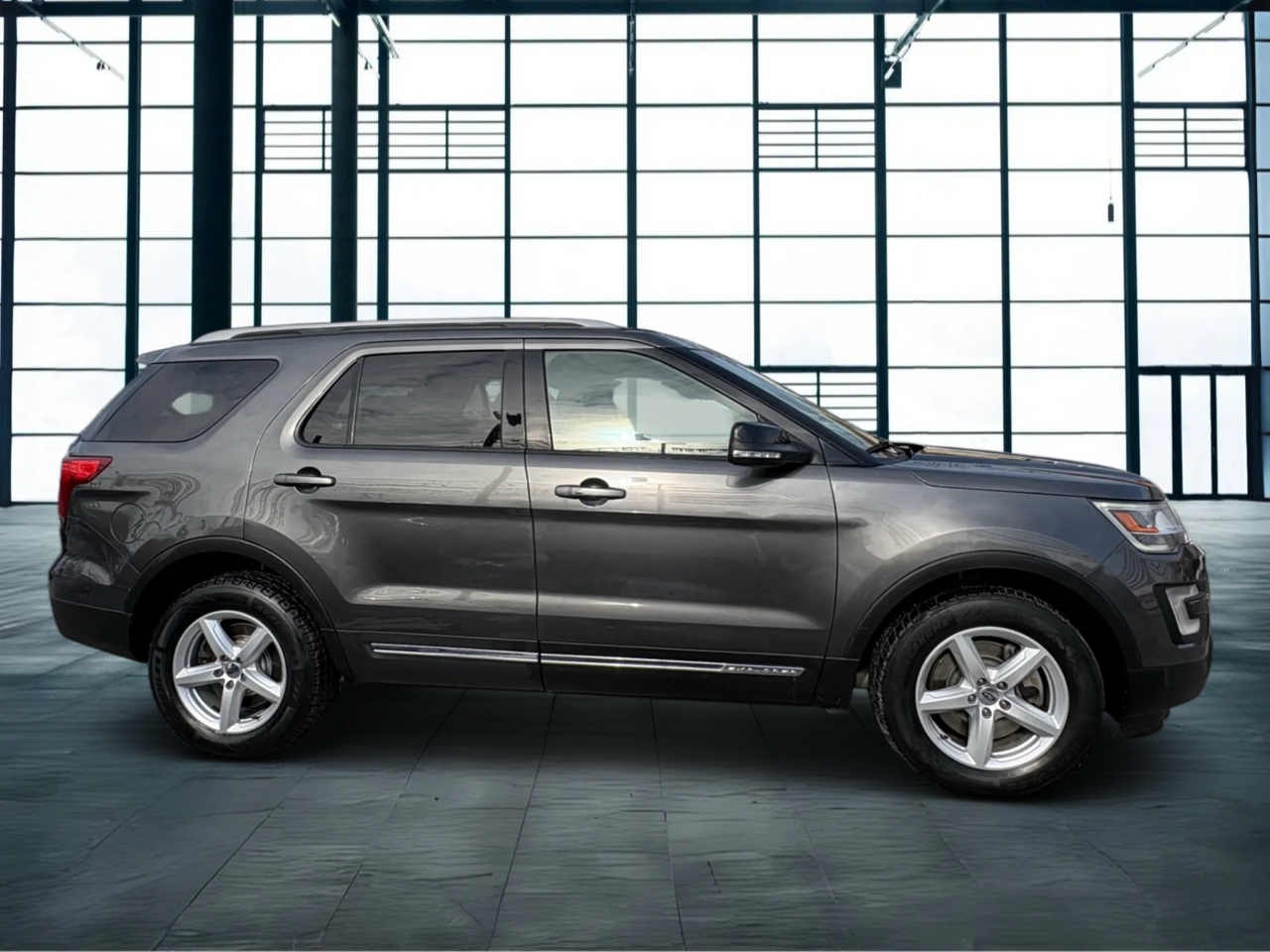 Ford Explorer XLT 4WD 2017