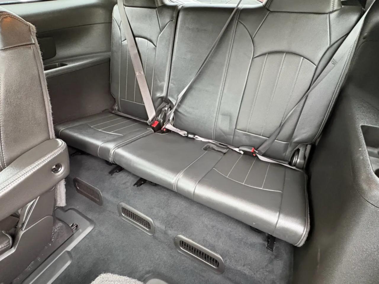 Buick Enclave Leather AWD 2016