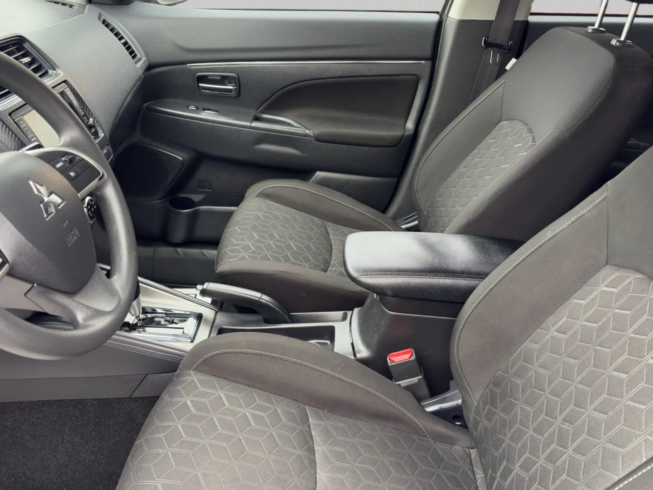 Mitsubishi Outlander Sport 2.0 ES 4WD 2023