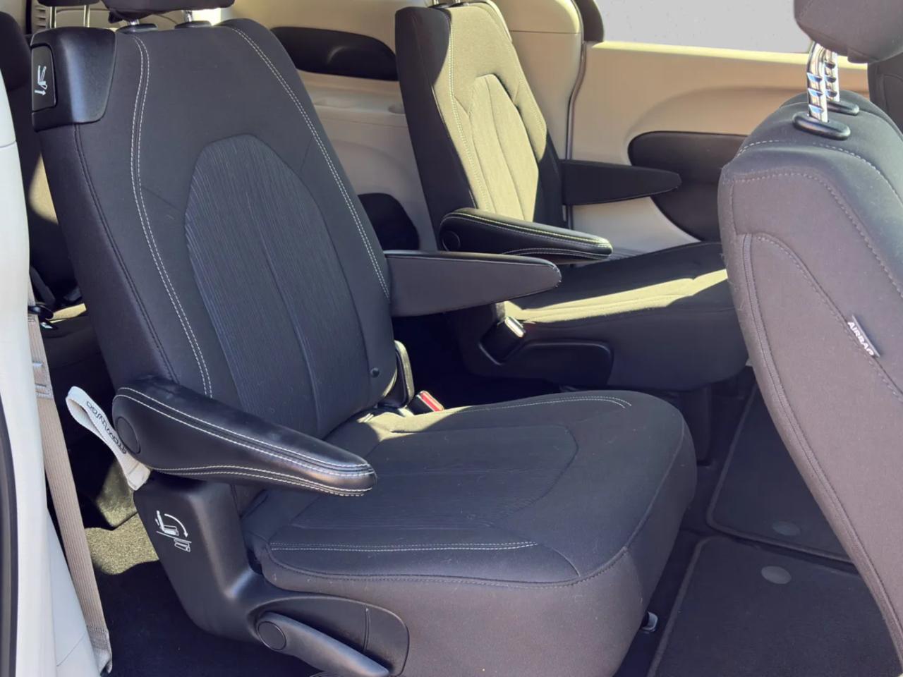 Chrysler Voyager LX 2021