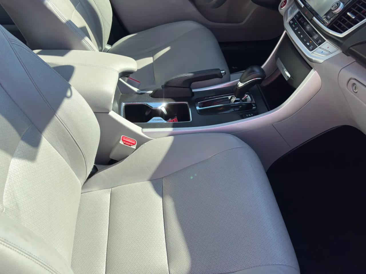 Honda Accord EX-L Sedan CVT 2015