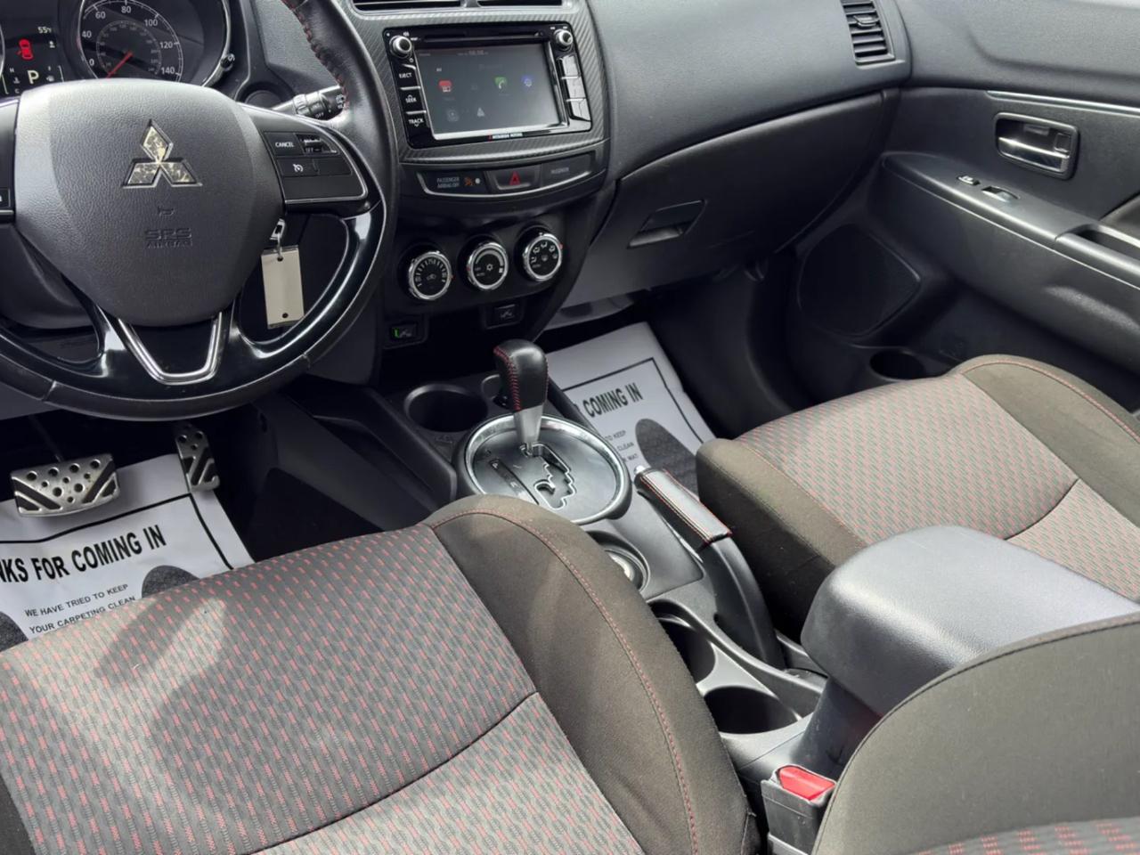 Mitsubishi Outlander Sport 2.0 ES 4WD CVT 2017