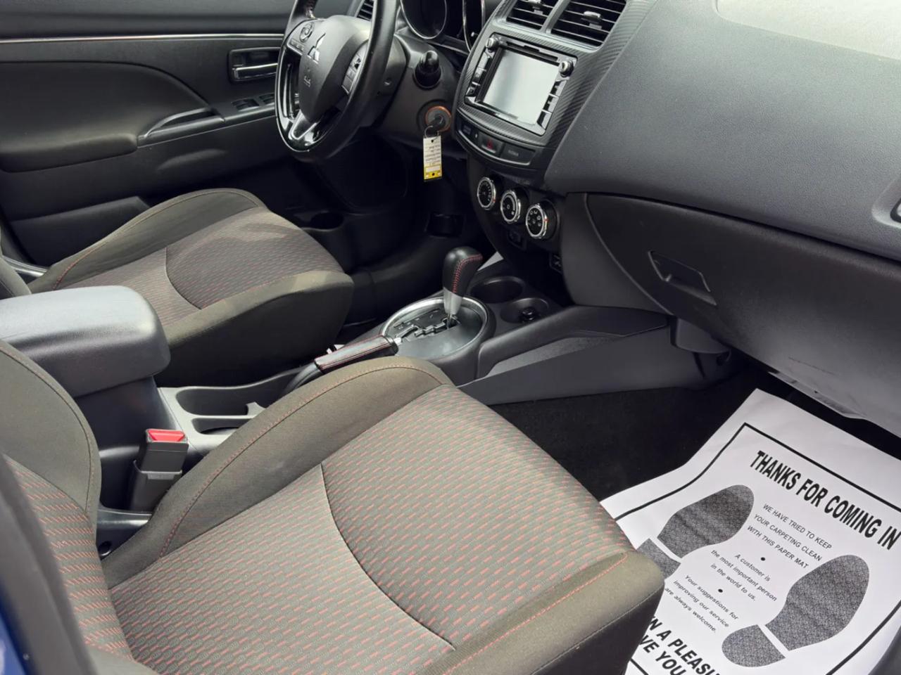 Mitsubishi Outlander Sport 2.0 ES 4WD CVT 2017