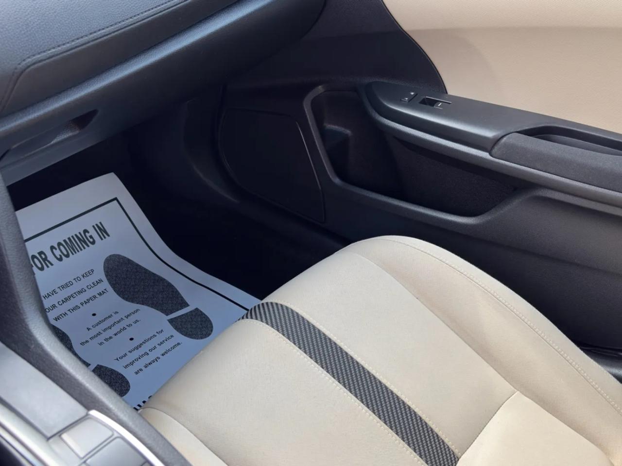Honda Civic LX Sedan CVT 2017