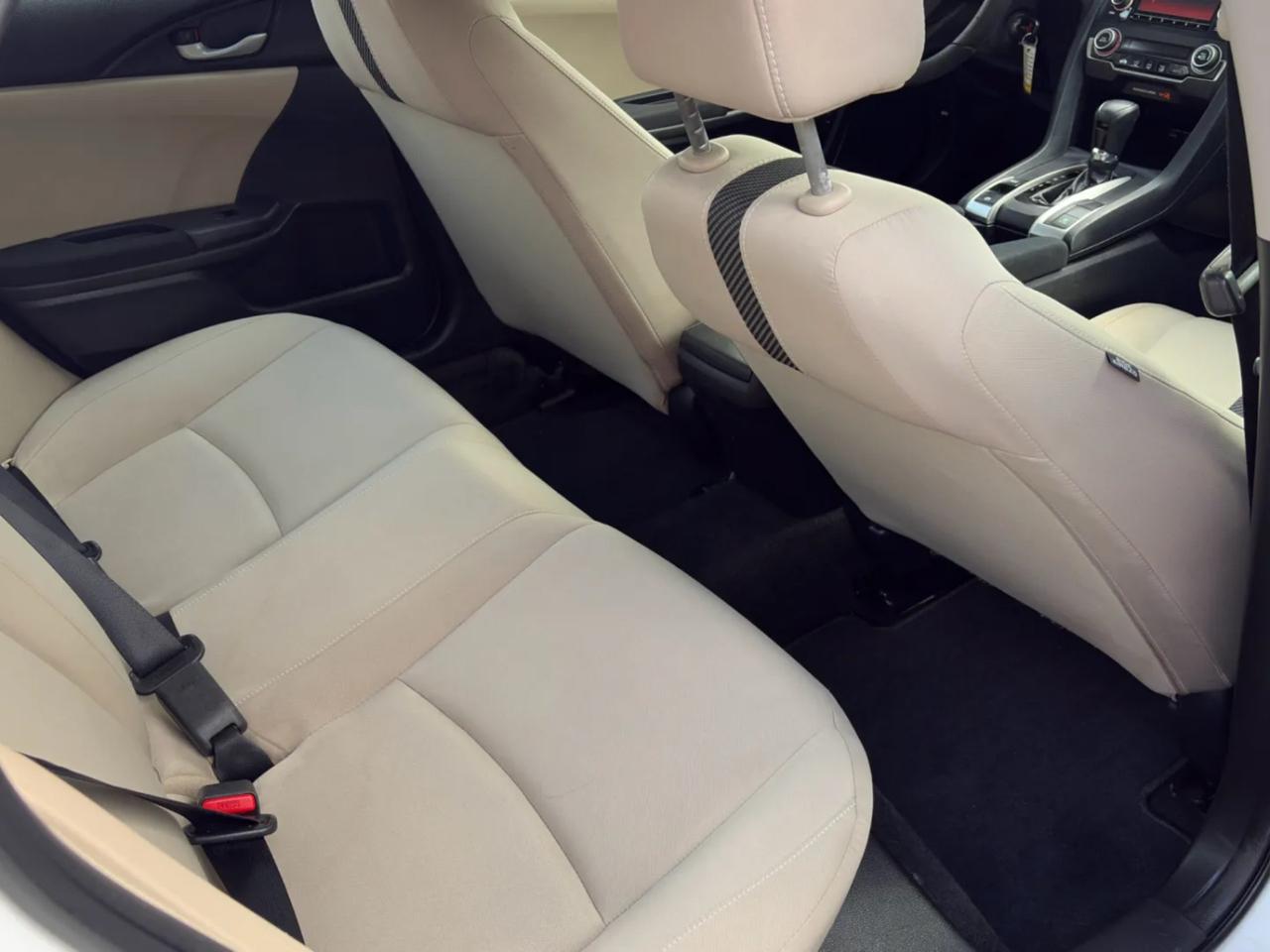 Honda Civic LX Sedan CVT 2017