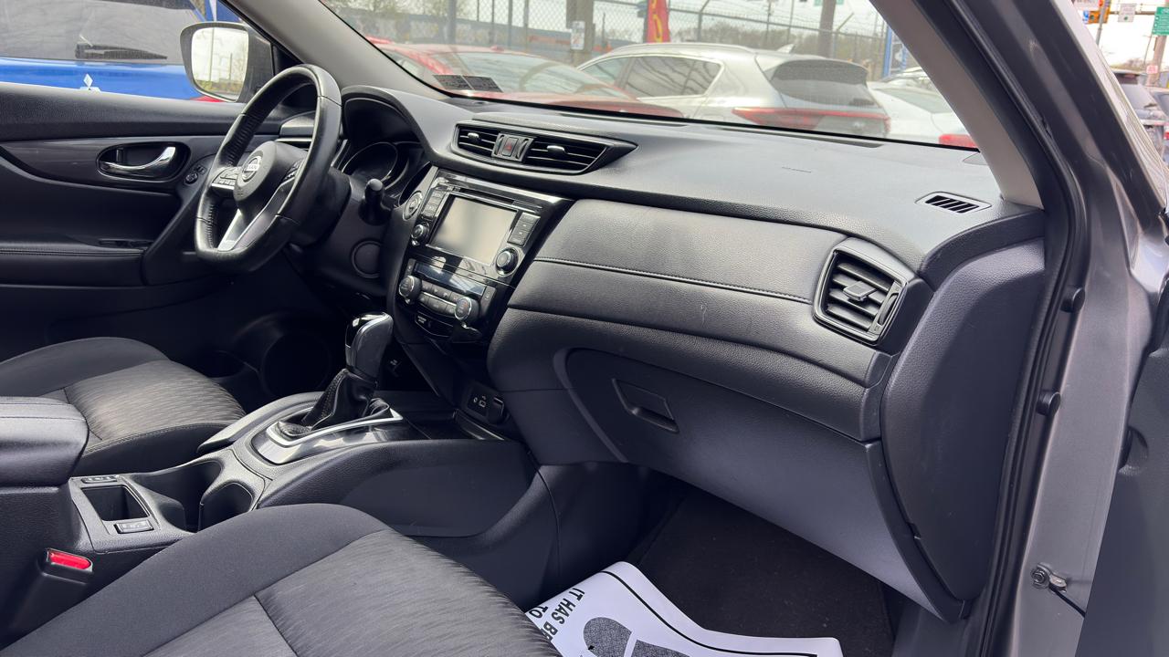 Nissan Rogue SV AWD 2018