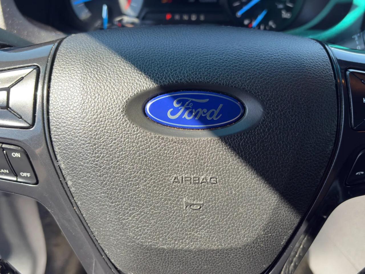 Ford Explorer XLT 4WD 2016