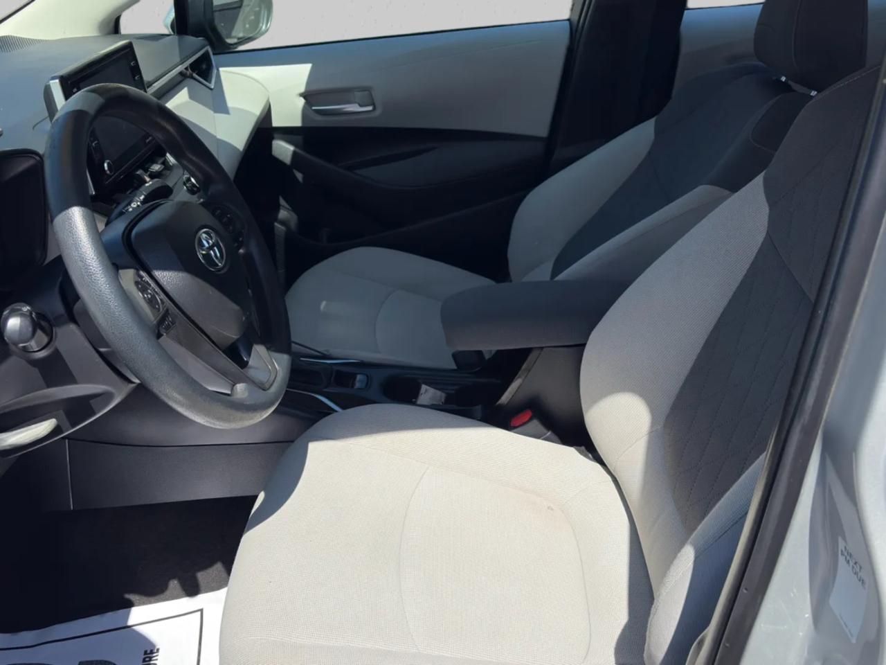 Toyota Corolla LE 2021