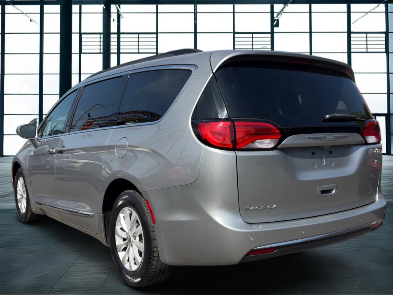 Chrysler Pacifica Touring-L 2017