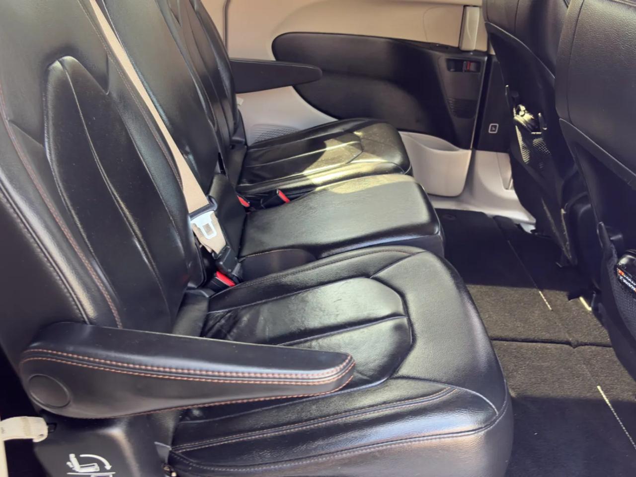 Chrysler Pacifica Touring-L 2017