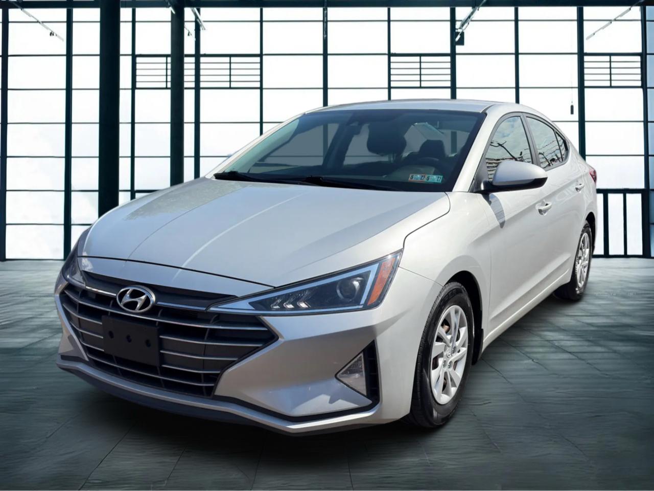 Hyundai Elantra SE 6M 2020