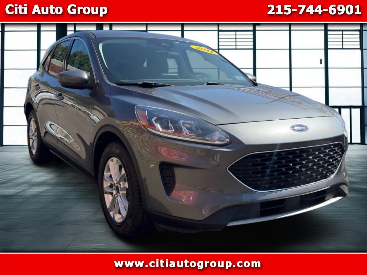 2021 Ford Escape SE