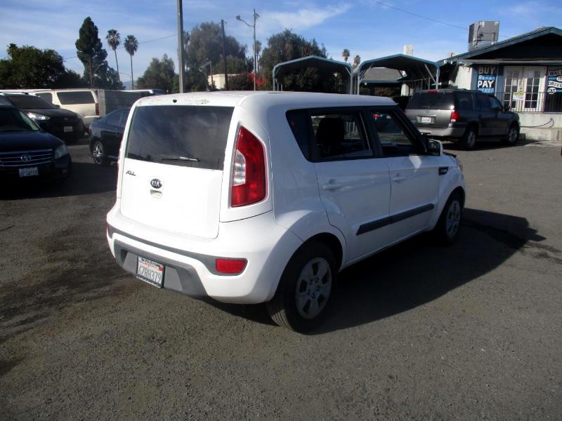 Kia Soul Base 2013