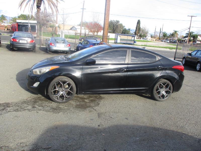 Hyundai Elantra Limited 2012