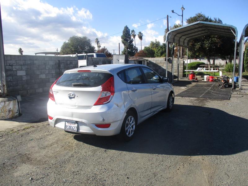 Hyundai Accent GS 5-Door 2013