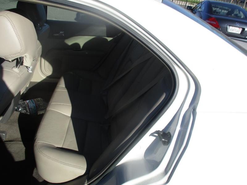 Ford Fusion SEL 2012