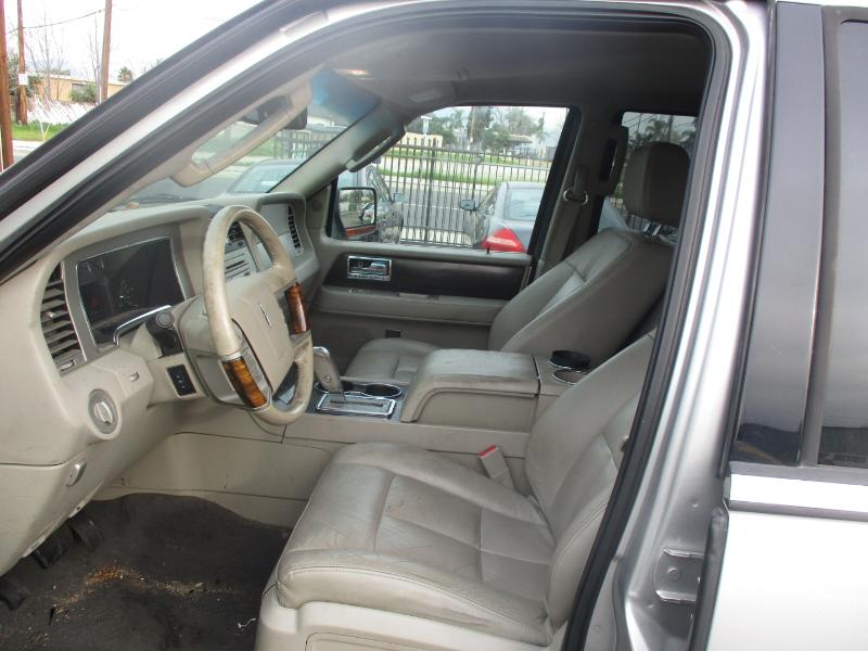 Lincoln Navigator L 2WD 2007