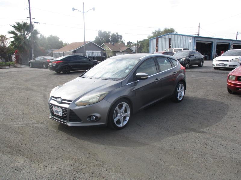 Ford Focus Titanium 2012