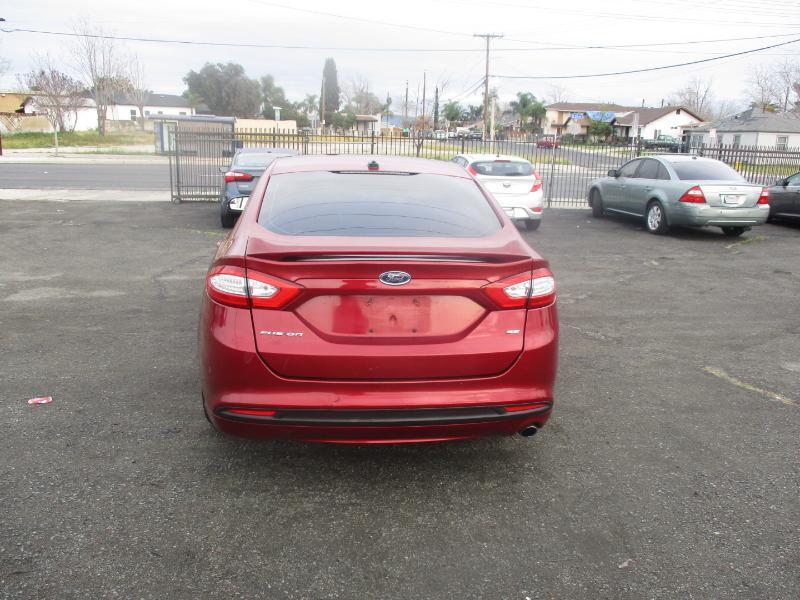 Ford Fusion SE 2014