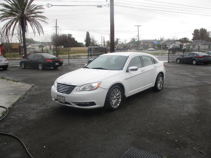 Chrysler 200 Limited 2012