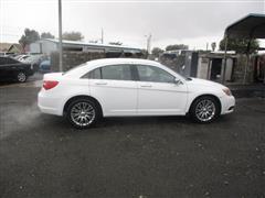 2012 Chrysler 200 
