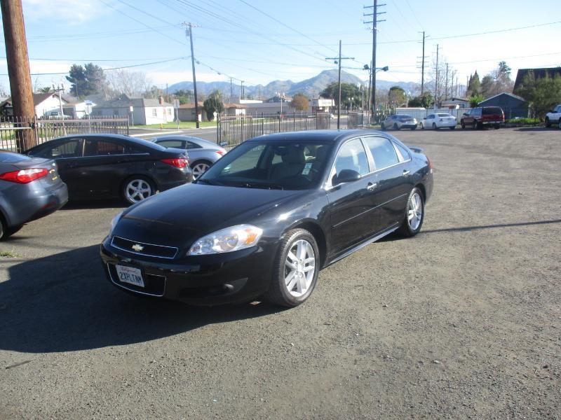 Ford Taurus SEL FWD 2011