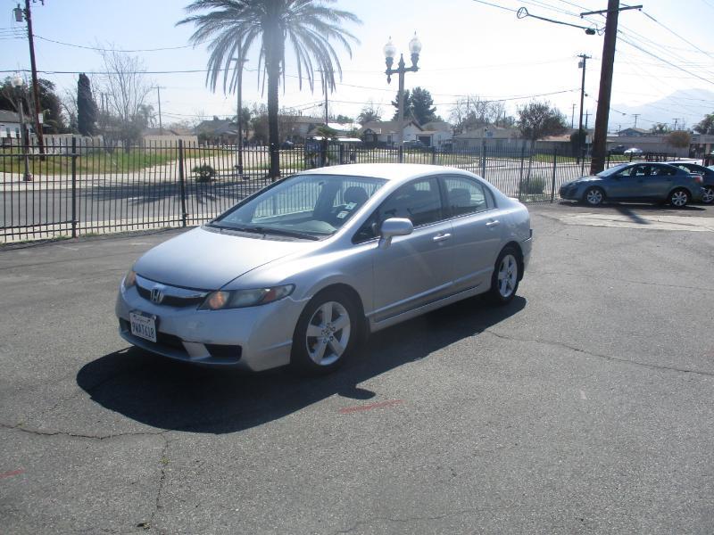 Honda Civic LX-S Sedan 5-Speed AT 2010